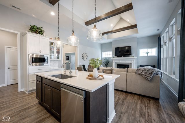 2071 Granville Drive, Westfield, IN 46074