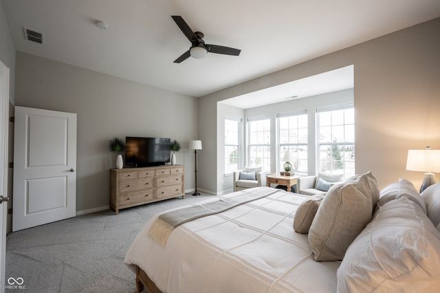 2071 Granville Drive, Westfield, IN 46074