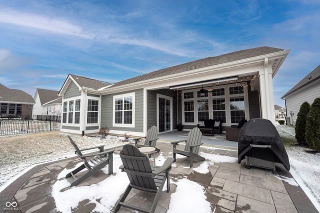 2071 Granville Drive, Westfield, IN 46074