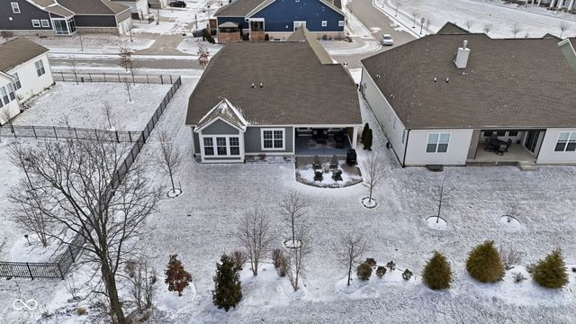 2071 Granville Drive, Westfield, IN 46074