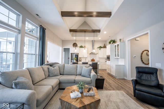 2071 Granville Drive, Westfield, IN 46074