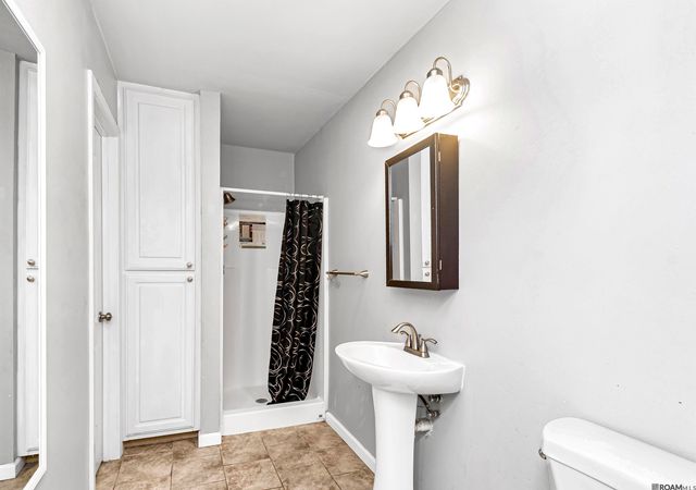 1506 Landry Dr, Baker, LA 70714