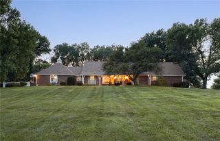 1710 N 90th Street, Kansas City, KS 66112