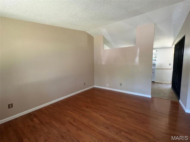 34 Orchard Hills Drive, St Peters, MO 63376