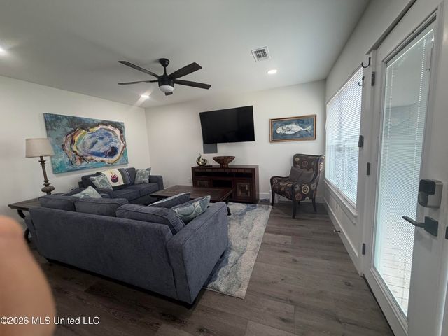 4060 Cardinal Street, Bay Saint Louis, MS 39520