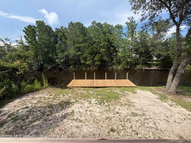 4060 Cardinal Street, Bay Saint Louis, MS 39520