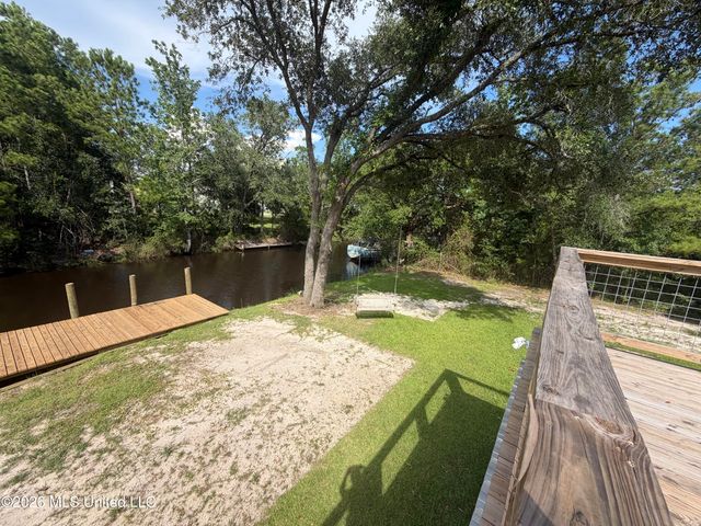 4060 Cardinal Street, Bay Saint Louis, MS 39520