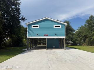 4060 Cardinal Street, Bay Saint Louis, MS 39520