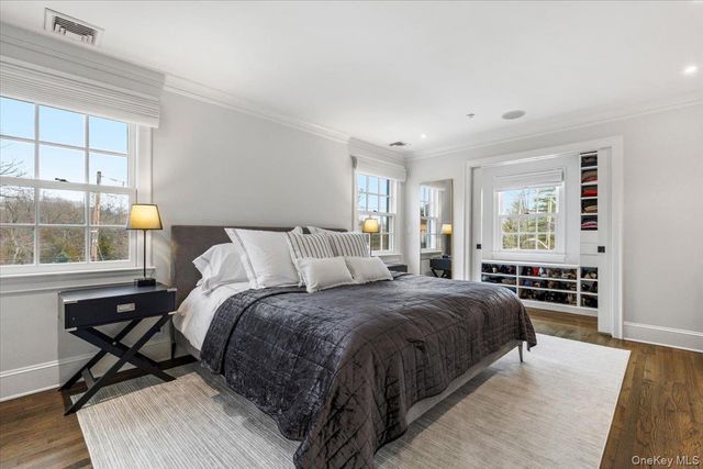 15 Braxmar Drive S, Harrison, NY 10528