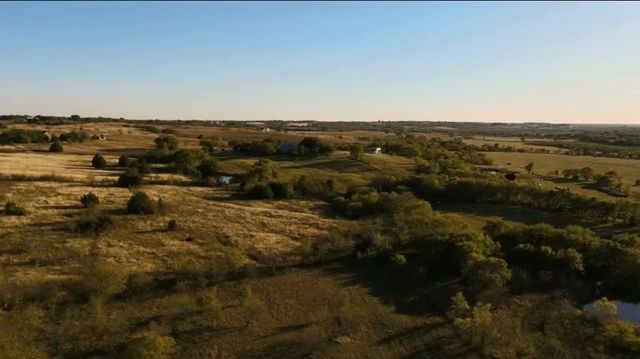 1179 E FM 813, Palmer, TX 75152