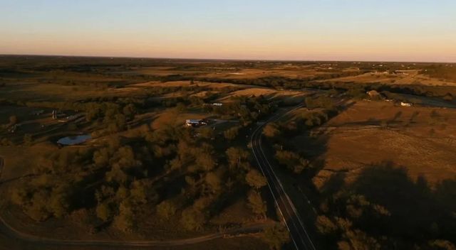 1179 E FM 813, Palmer, TX 75152