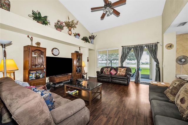 11217 LAUREL BROOK COURT, Riverview, FL 33569