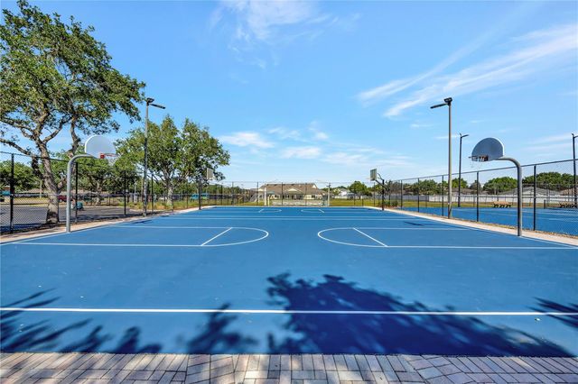 11217 LAUREL BROOK COURT, Riverview, FL 33569