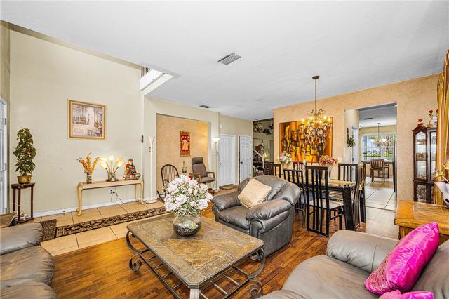 11217 LAUREL BROOK COURT, Riverview, FL 33569