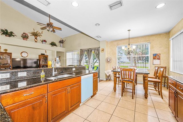 11217 LAUREL BROOK COURT, Riverview, FL 33569