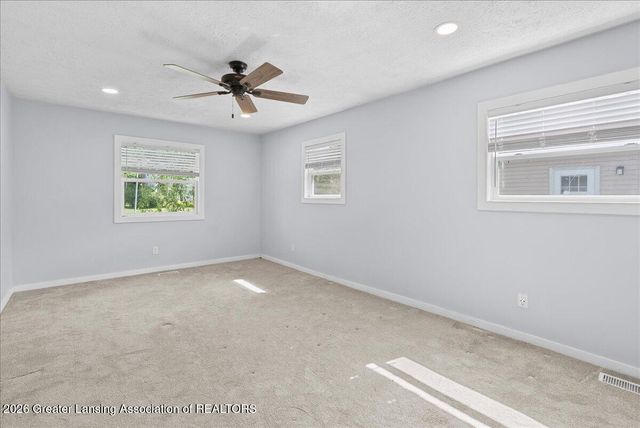 4401 Willesdon Avenue, Holt, MI 48842