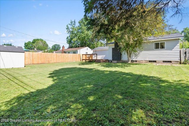 4401 Willesdon Avenue, Holt, MI 48842