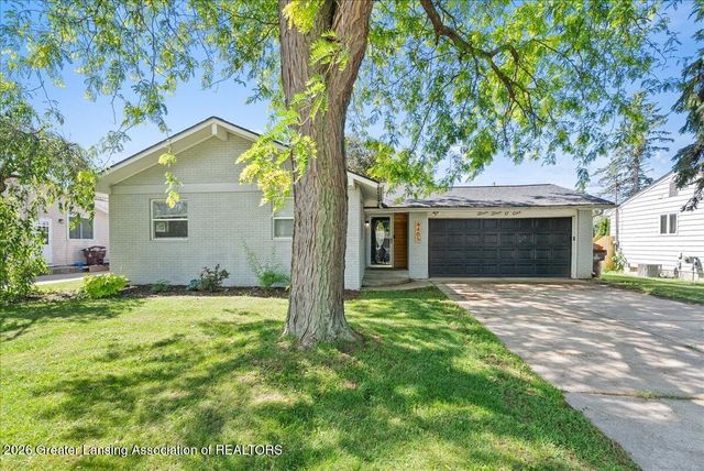 4401 Willesdon Avenue, Holt, MI 48842