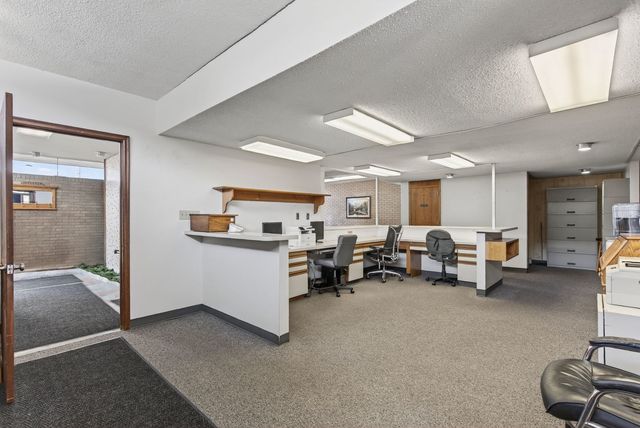 918 16th Avenue, East Moline, IL 61244