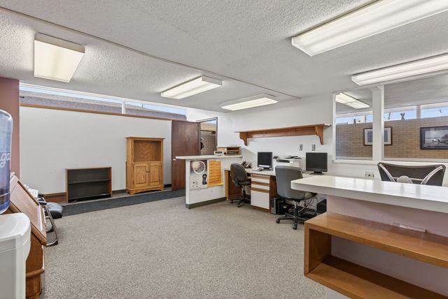 918 16th Avenue, East Moline, IL 61244