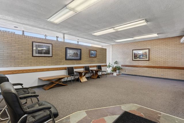 918 16th Avenue, East Moline, IL 61244