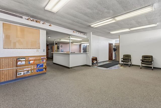 918 16th Avenue, East Moline, IL 61244