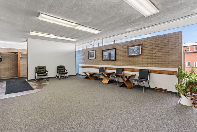 918 16th Avenue, East Moline, IL 61244