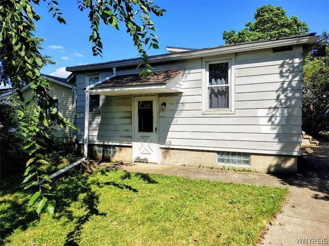 16 Crestview Avenue, Cheektowaga, NY 14225