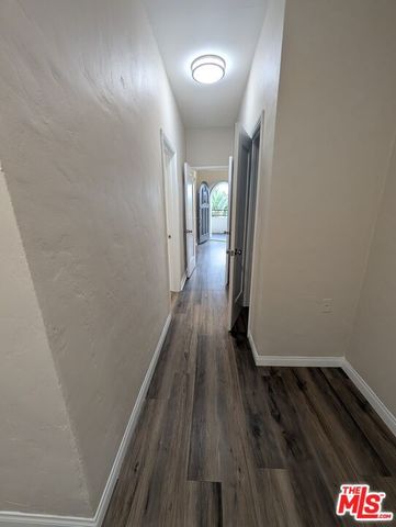 200 S Detroit Street, Los Angeles, CA 90036
