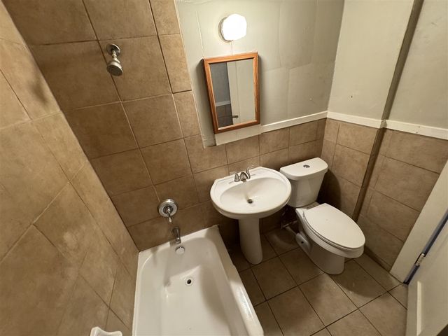 1803 Portage Street, Kalamazoo, MI 49001
