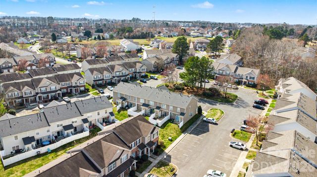 3542 Calpella Court, Charlotte, NC 28262