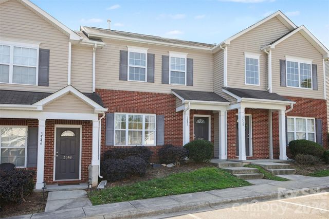 3542 Calpella Court, Charlotte, NC 28262