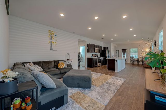 16845 Short Pines Drive, Conroe, TX 77302