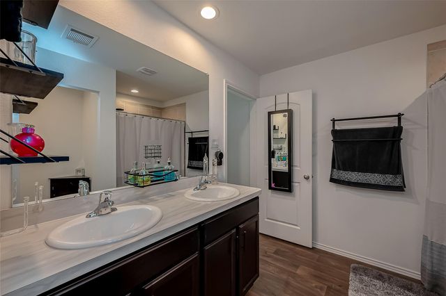 16845 Short Pines Drive, Conroe, TX 77302