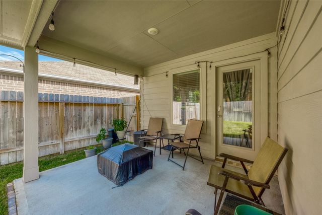 16845 Short Pines Drive, Conroe, TX 77302