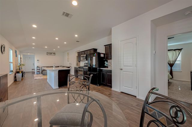 16845 Short Pines Drive, Conroe, TX 77302
