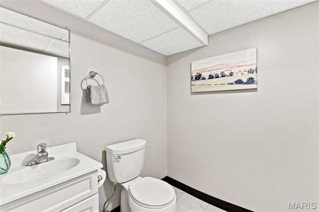 1904 Elm St Street, St Charles, MO 63301