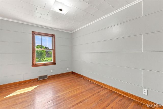 1904 Elm St Street, St Charles, MO 63301