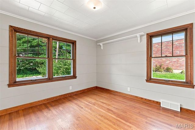 1904 Elm St Street, St Charles, MO 63301
