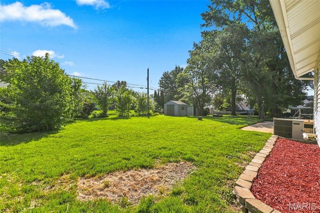 1904 Elm St Street, St Charles, MO 63301