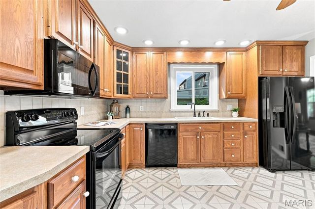 1904 Elm St Street, St Charles, MO 63301