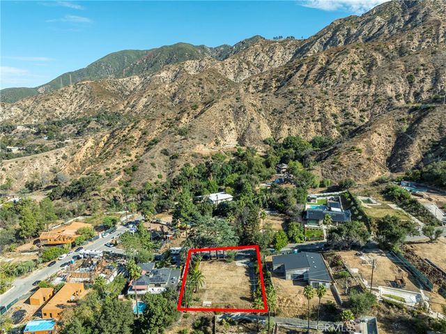 446 Devonwood Road, Altadena, CA 91001