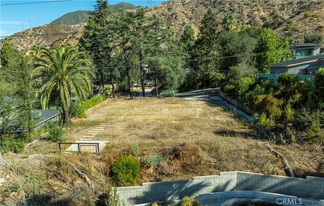 446 Devonwood Road, Altadena, CA 91001