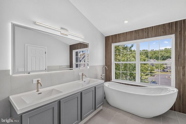 132 S BARROW PL, Princeton, NJ 08540