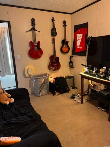 127 Proctor, Romance, AR 72136