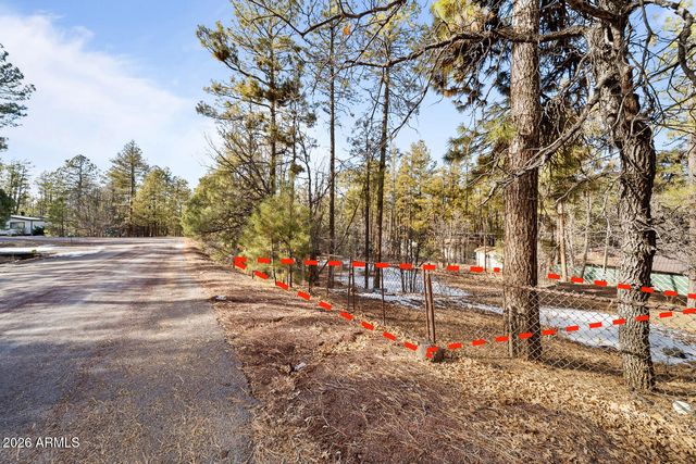 580 S Walnut Creek Loop 23, Pinetop-lakeside, AZ 85929