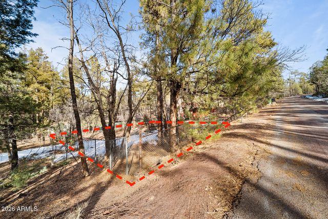 580 S Walnut Creek Loop 23, Pinetop-lakeside, AZ 85929