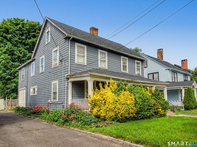 111 Elmwood Place, Bridgeport, CT 06605