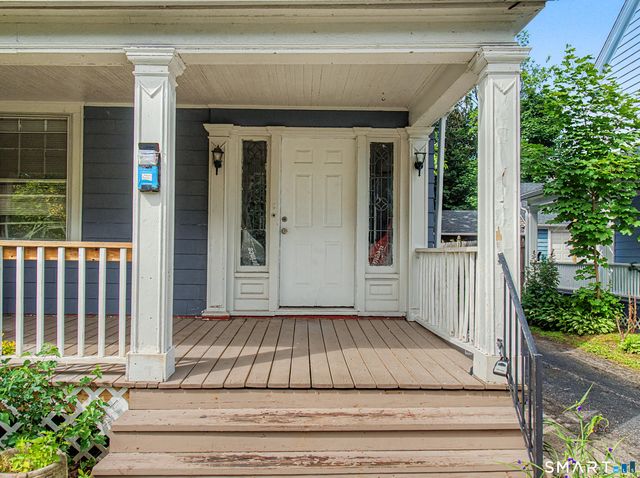 111 Elmwood Place, Bridgeport, CT 06605