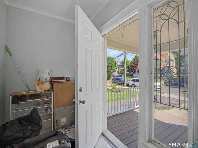 111 Elmwood Place, Bridgeport, CT 06605